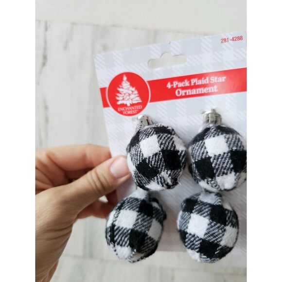Enchanted Forest plaid ball ornament mini Xmas tree - Picture 2 of 6